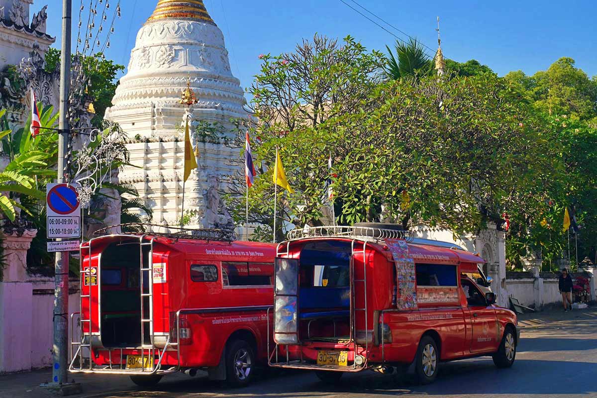 songthaew